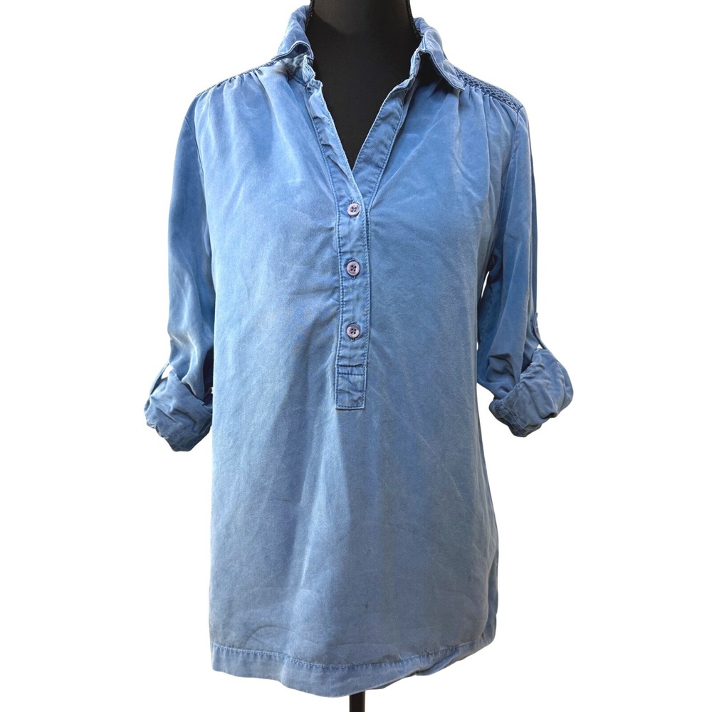 Anthropologie‎ Cloth & Stone Blue ChambrayTencel Roll Tab Henley Top XS